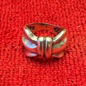 Elegant Silver Bow Ring